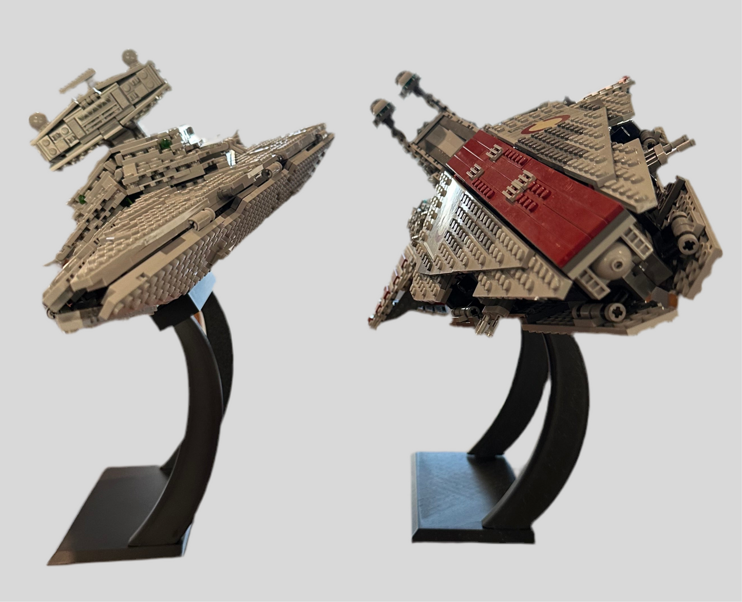 Display stand for LEGO® sets (Medium-Large/30° Angle)
