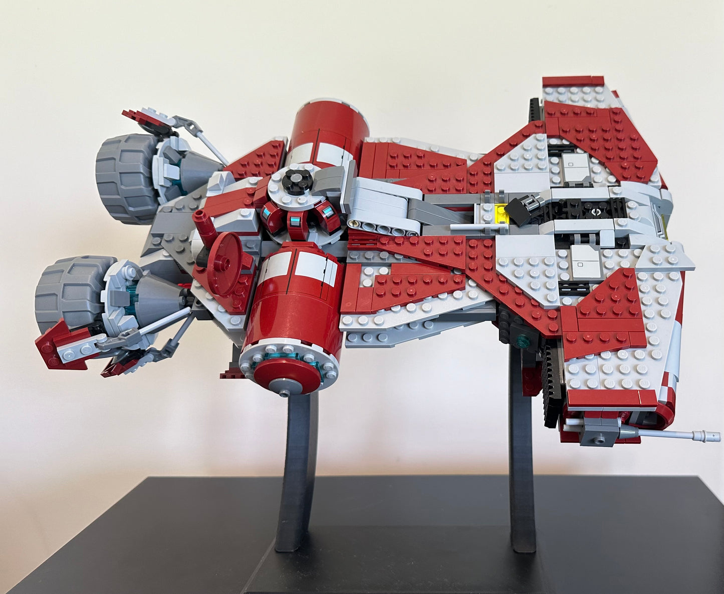 Display stand for LEGO® sets (Medium-Large/45° Angle)