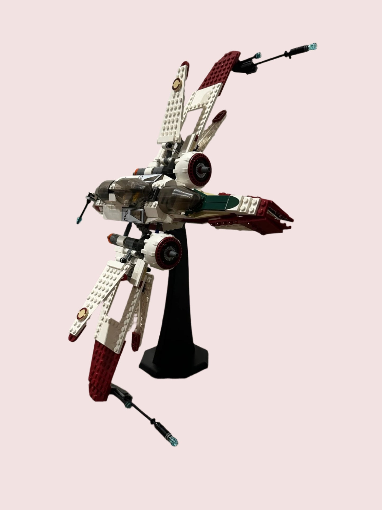 Display stand for LEGO® sets (Small-Medium/120° Angle)